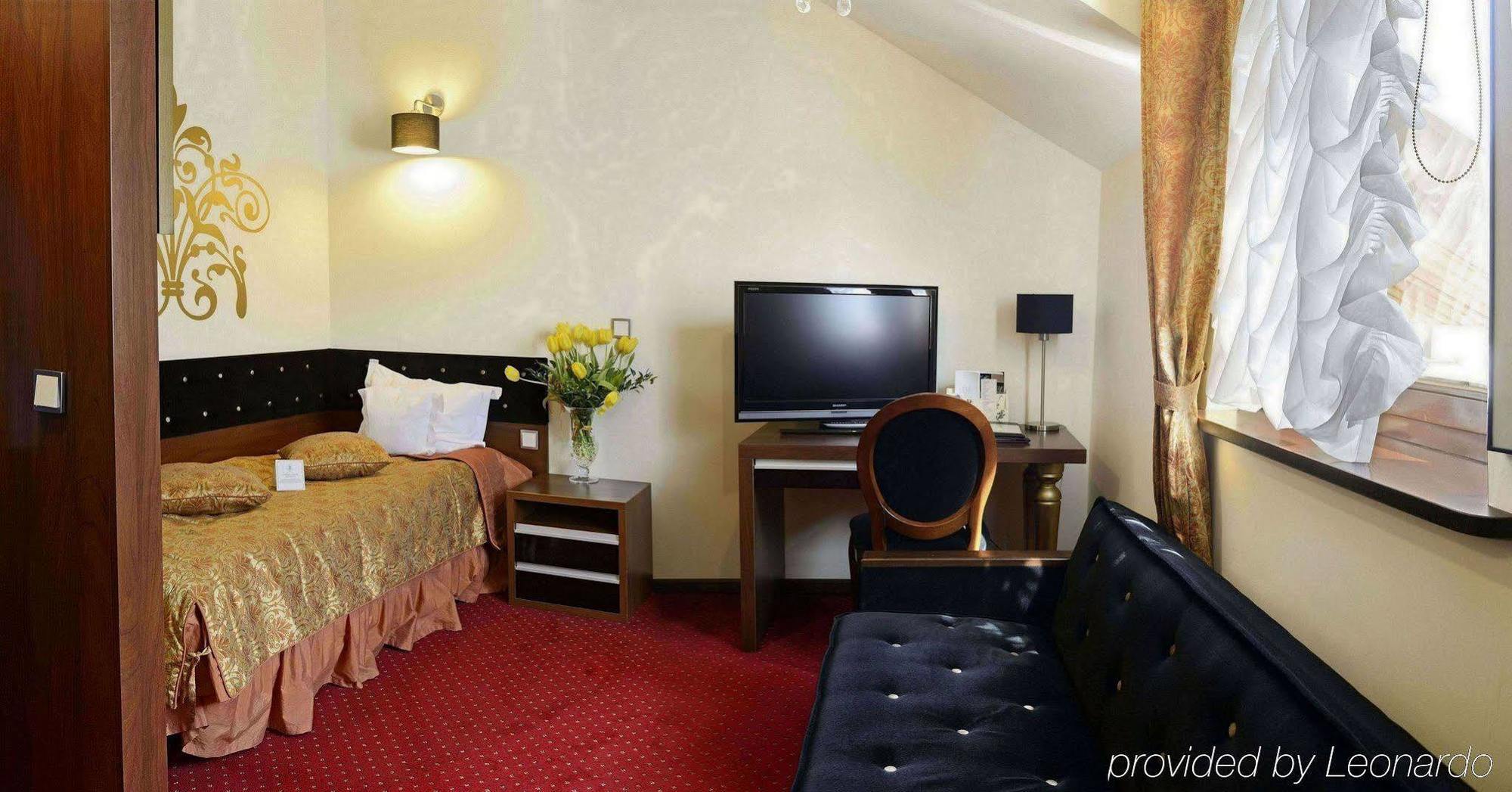 Dwor Kombornia Hotel&Spa Kamer foto